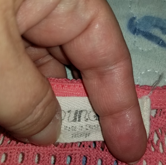 NWOT Wound Up Butterfly/Floral Lace Tank Top - Picture 6 of 6